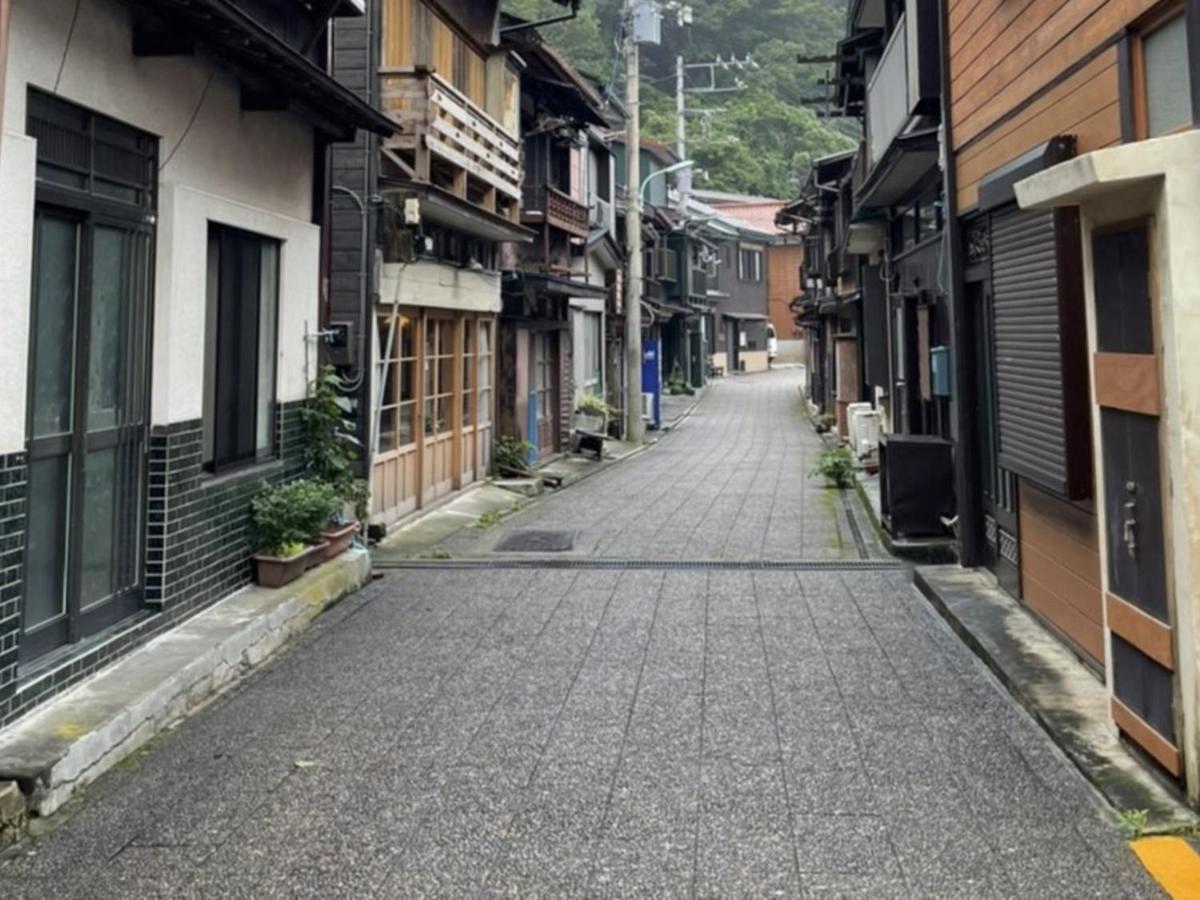 Хостел 癒楽 伊豆大島 Экстерьер фото